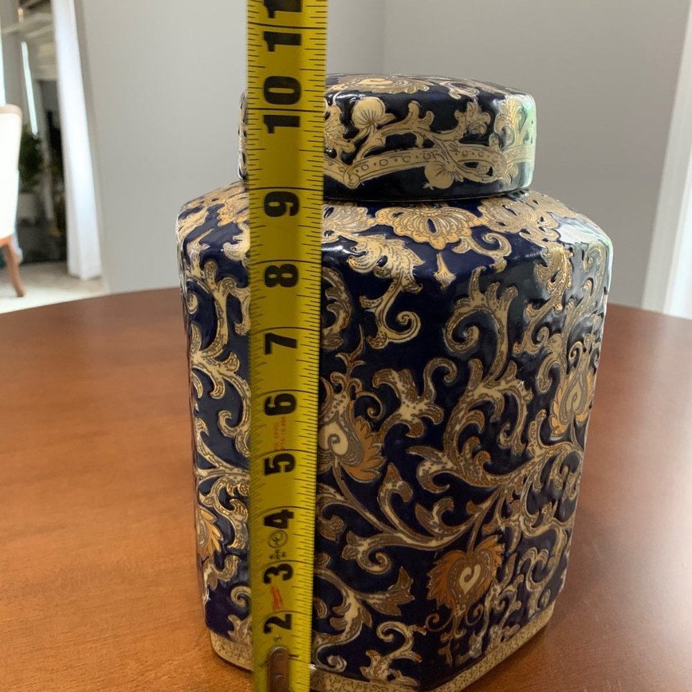 Vintage Antique Chinese Vase Urn - Picture 7 of 8